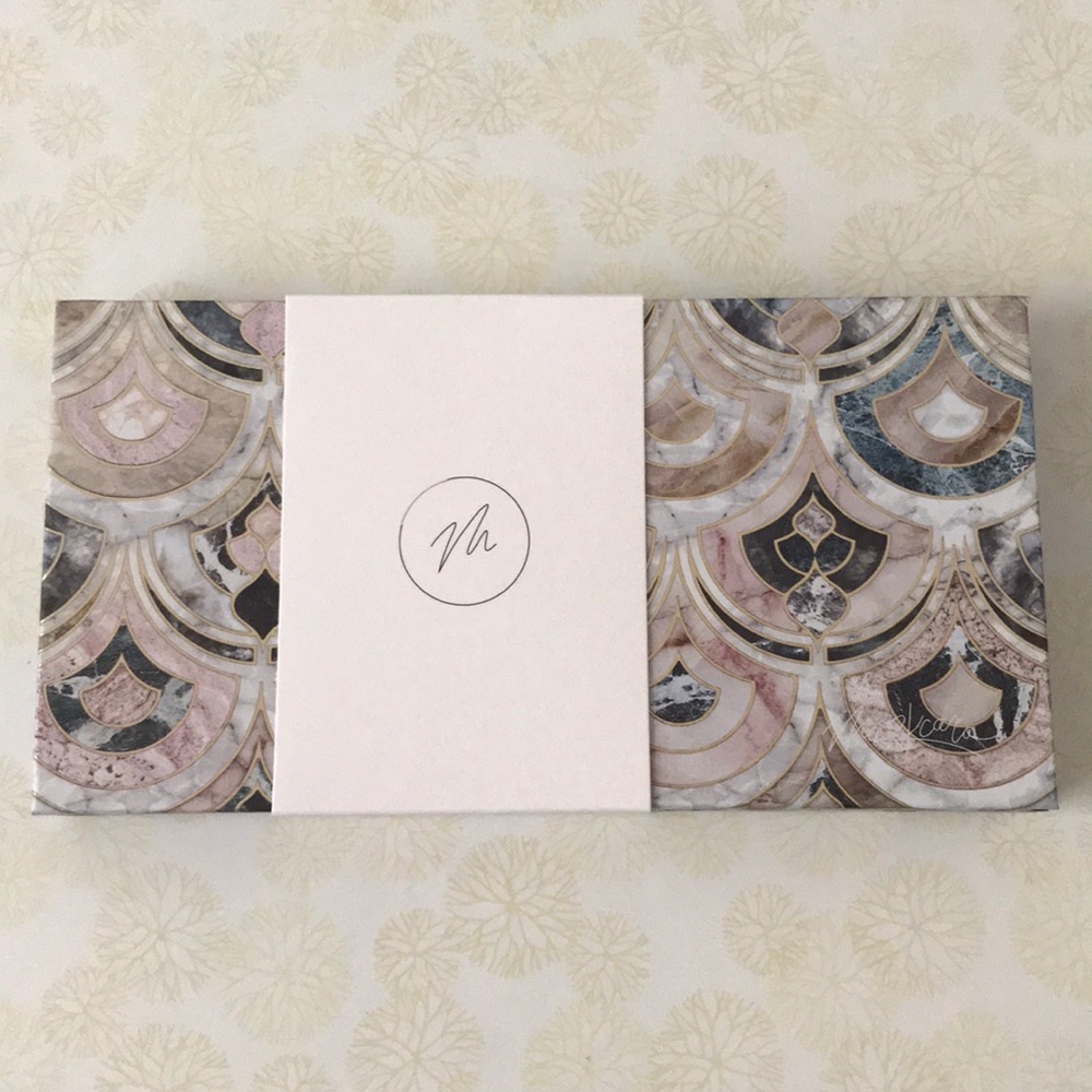 Maskcara Beauty Double Decker Compact in Sistin